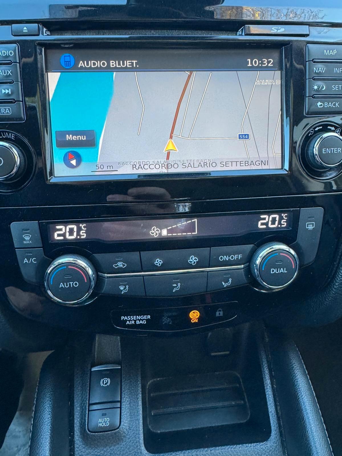 Nissan Qashqai 1.5 dCi N-Connecta