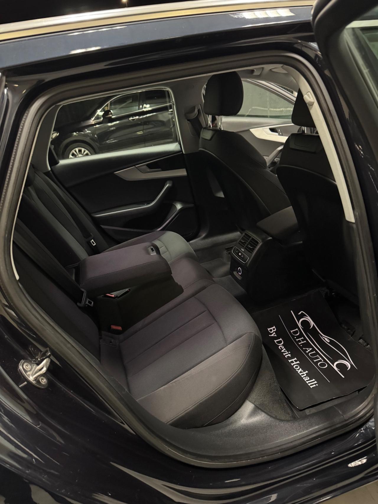Audi A4 2.0 TDI 122 CV S tronic line edition