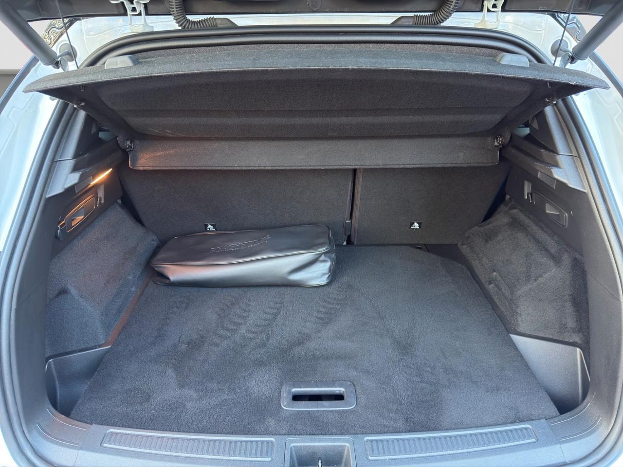 Renault Austral Full Hybrid E-Tech 200 CV Iconic Esprit Alpine