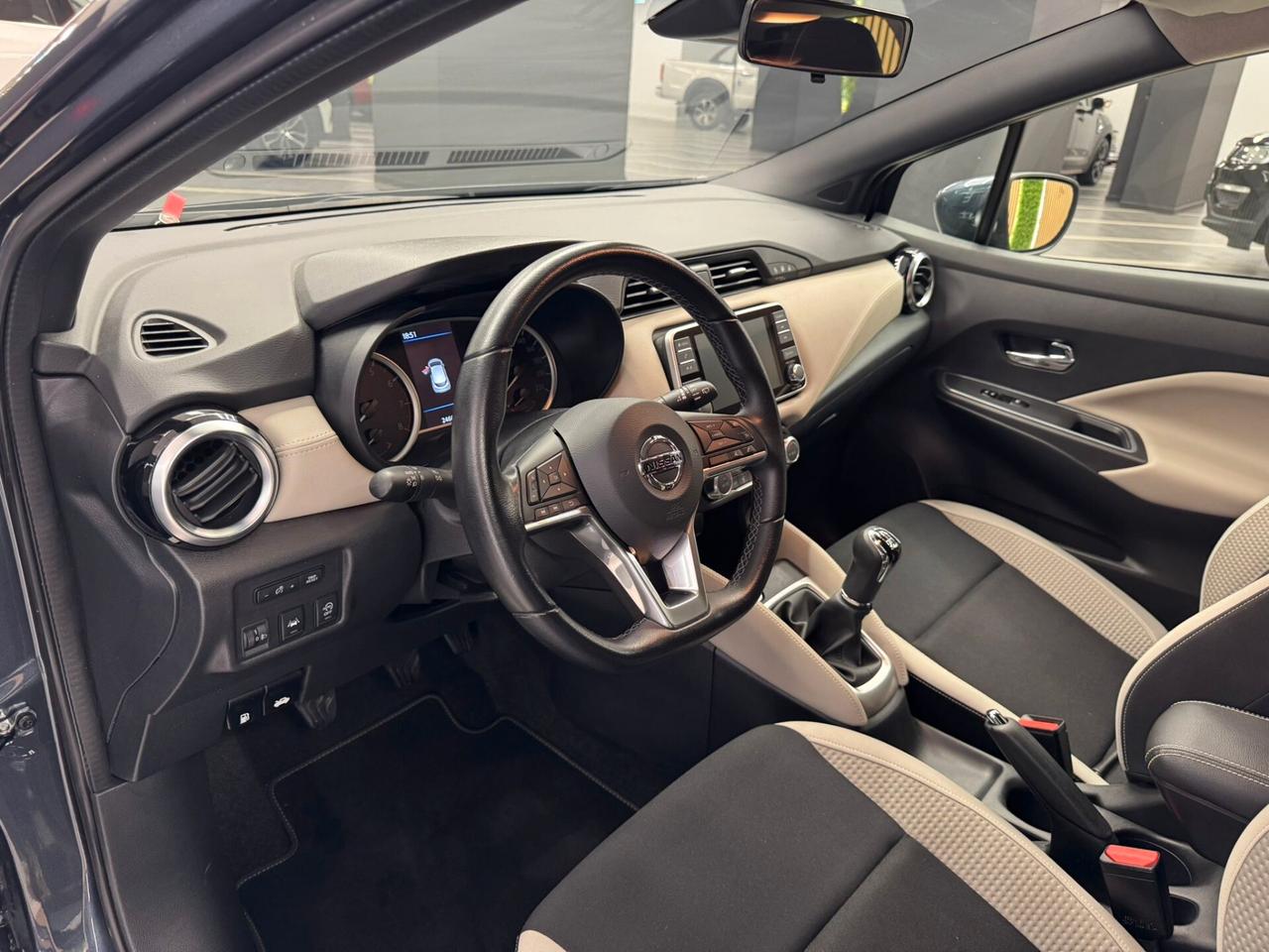 Nissan Micra IG-T 92 5 porte Tekna