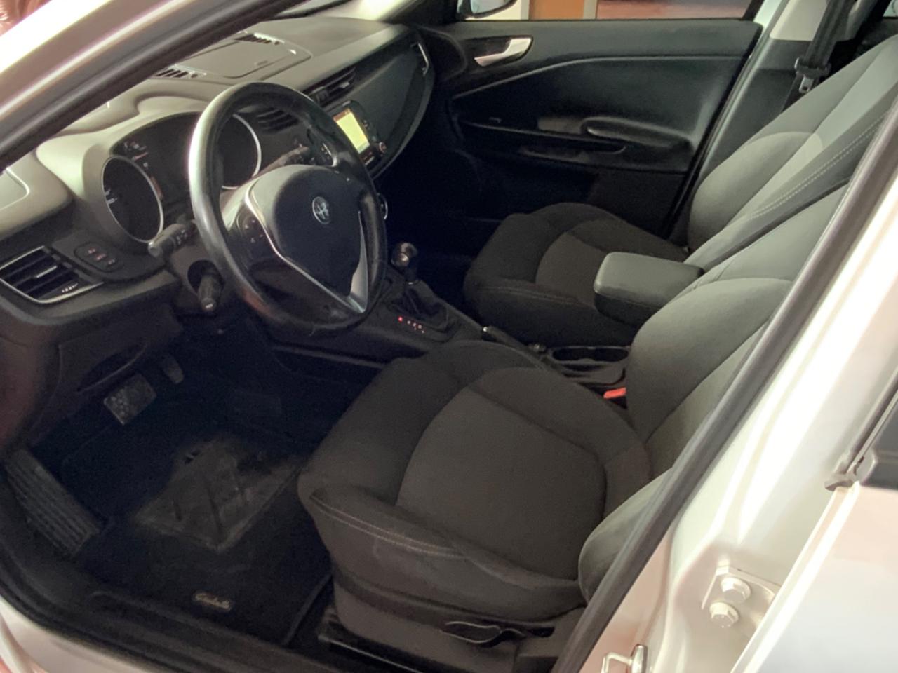 Alfa Romeo Giulietta 1.6 JTDm 120 CV