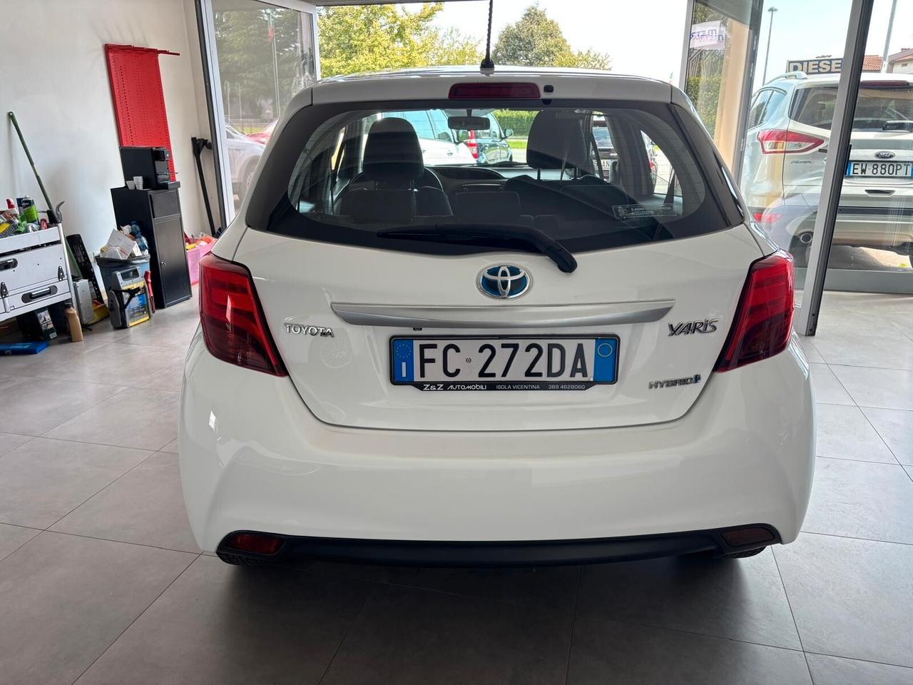 Toyota Yaris 1.5 ANNO 2016 73 CV CAMBIO AUTOMATICO OK NEOPATENTATI
