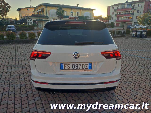 VOLKSWAGEN Tiguan 2.0 TDI 150CV DSG Advanced R-LINE