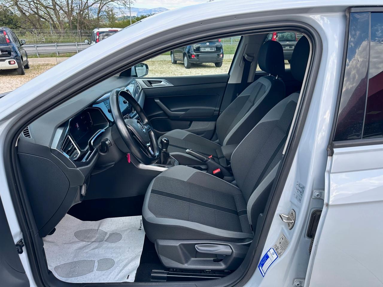 Volkswagen Polo 1.0 TSI 5p. R-LINE