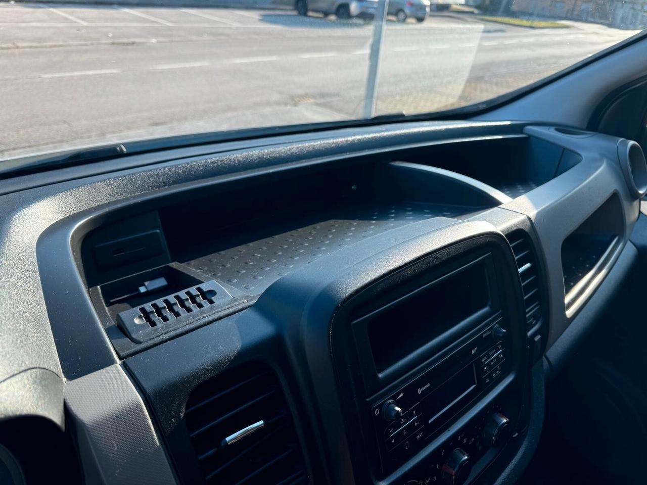 Renault Trafic T29 1.6 DCI 125CV SeS ICE 6 posti N1-WEBASTO