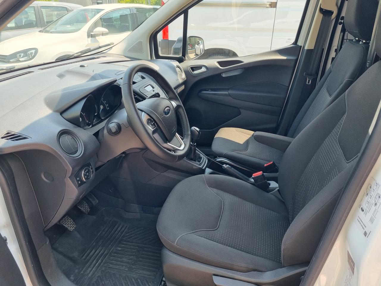 Ford Transit Courier Transit Courier 1.5 TDCi 75CV Van Trend