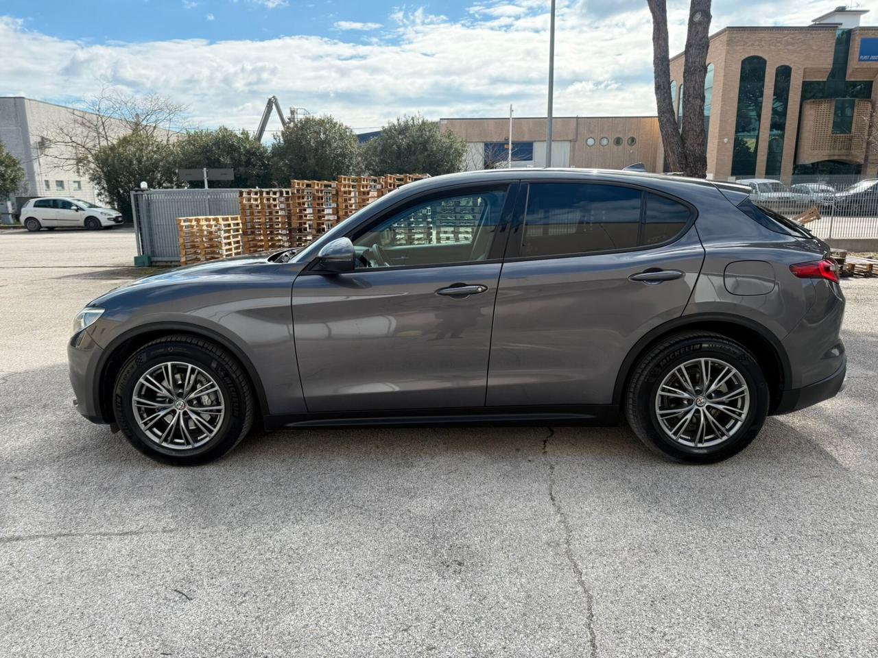 ALFA ROMEO STELVIO 2.2 2018 12 MESI DI GARANZIA