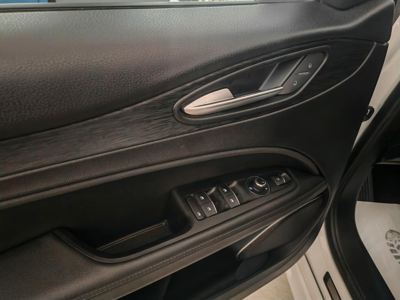 Alfa Romeo Stelvio 2.2 160CV Super Full 2022