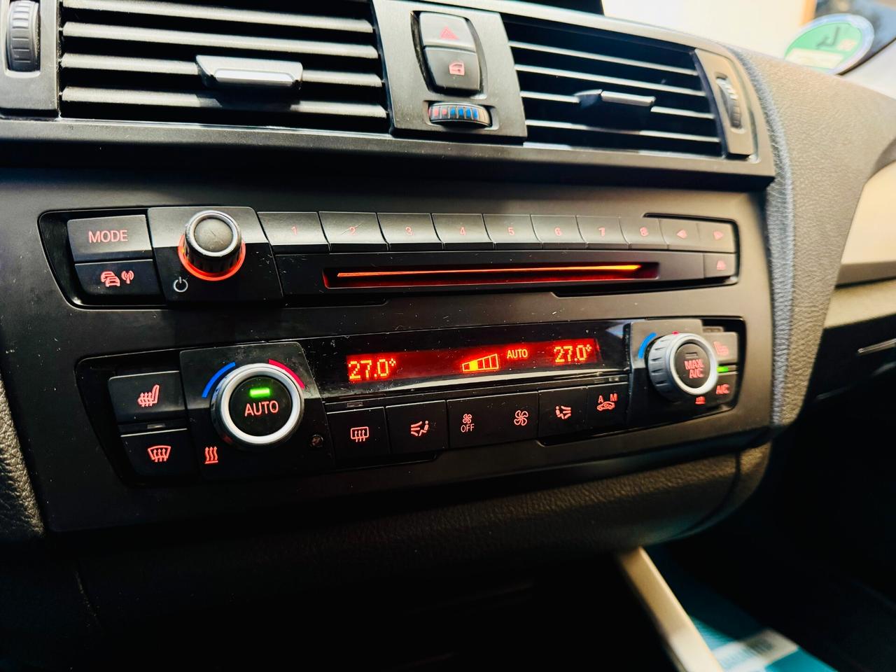 BMW 114d Sport 95CV 1.6 Diesel 5Porte LED/Navi/BT/PDC