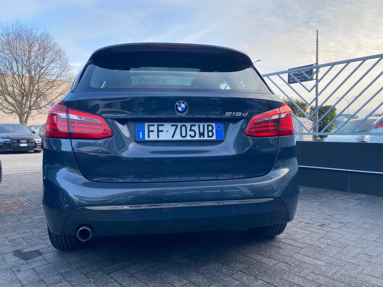 Bmw 2er Active Tourer 218d Luxury