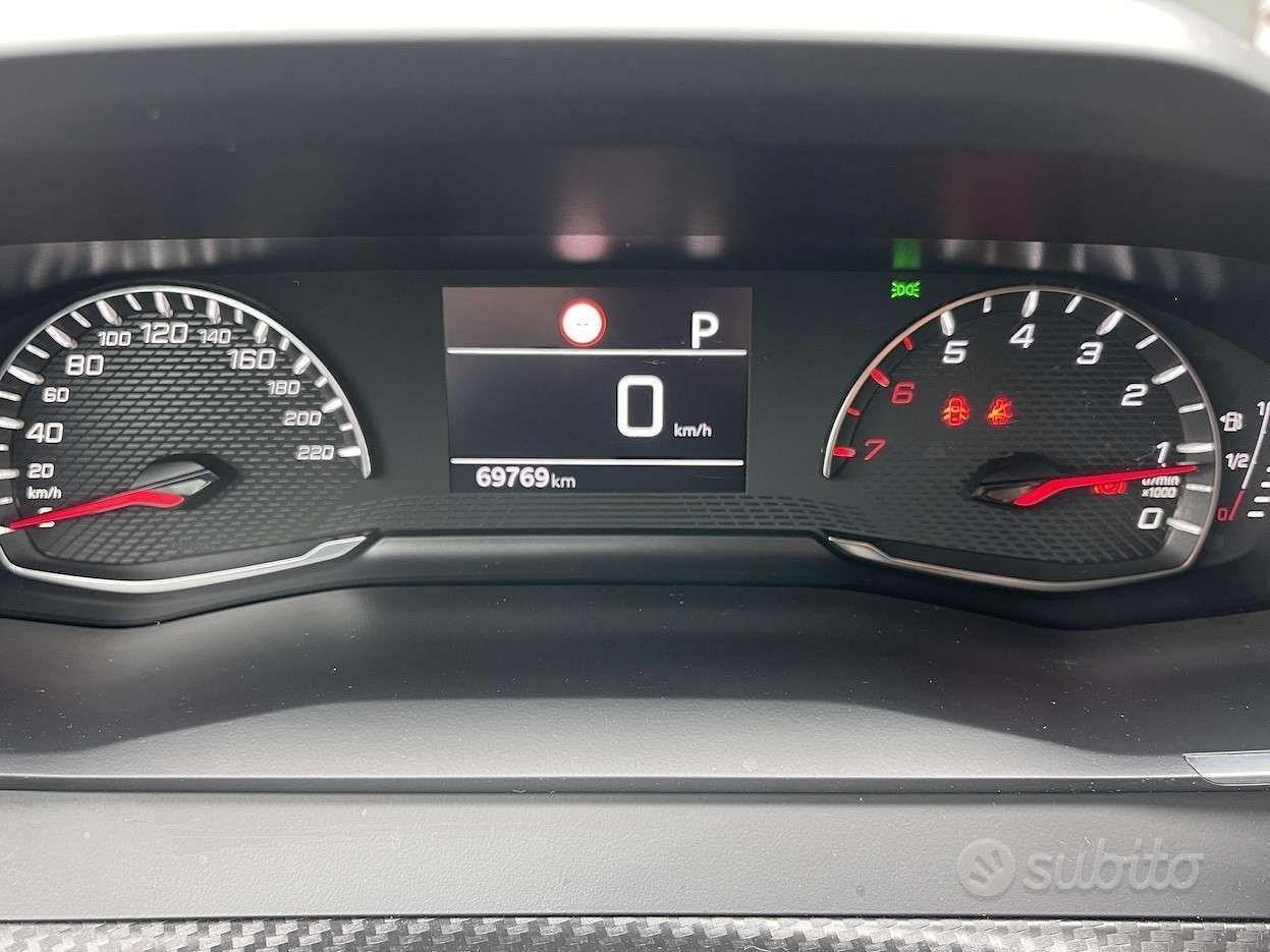 Peugeot 2008 1.2 Benzina 131CV E6 Neo. Automatica