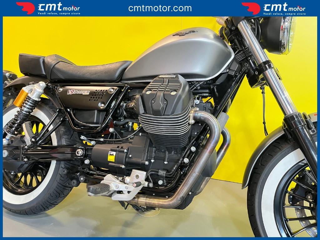 Moto Guzzi V9 - 2016