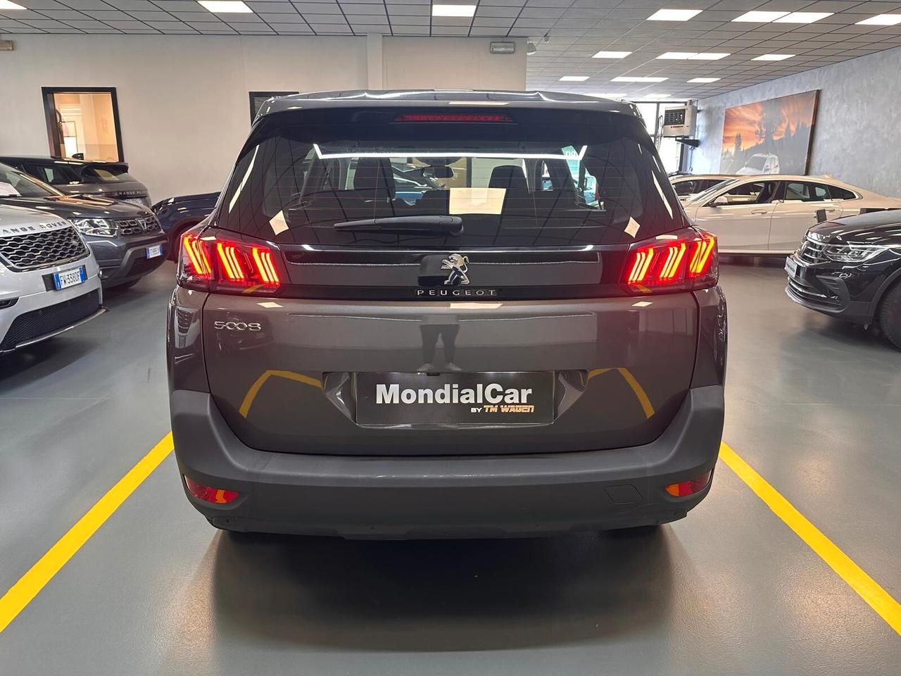 Peugeot 5008 1.5 bluehdi 7 POSTI Active Business *IVA ESPOSTA*