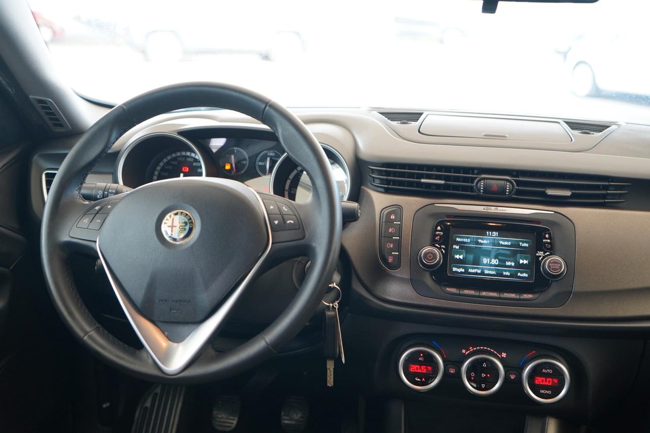 Alfa Romeo Giulietta 2.0 JTDm-2 150 CV Distinctive