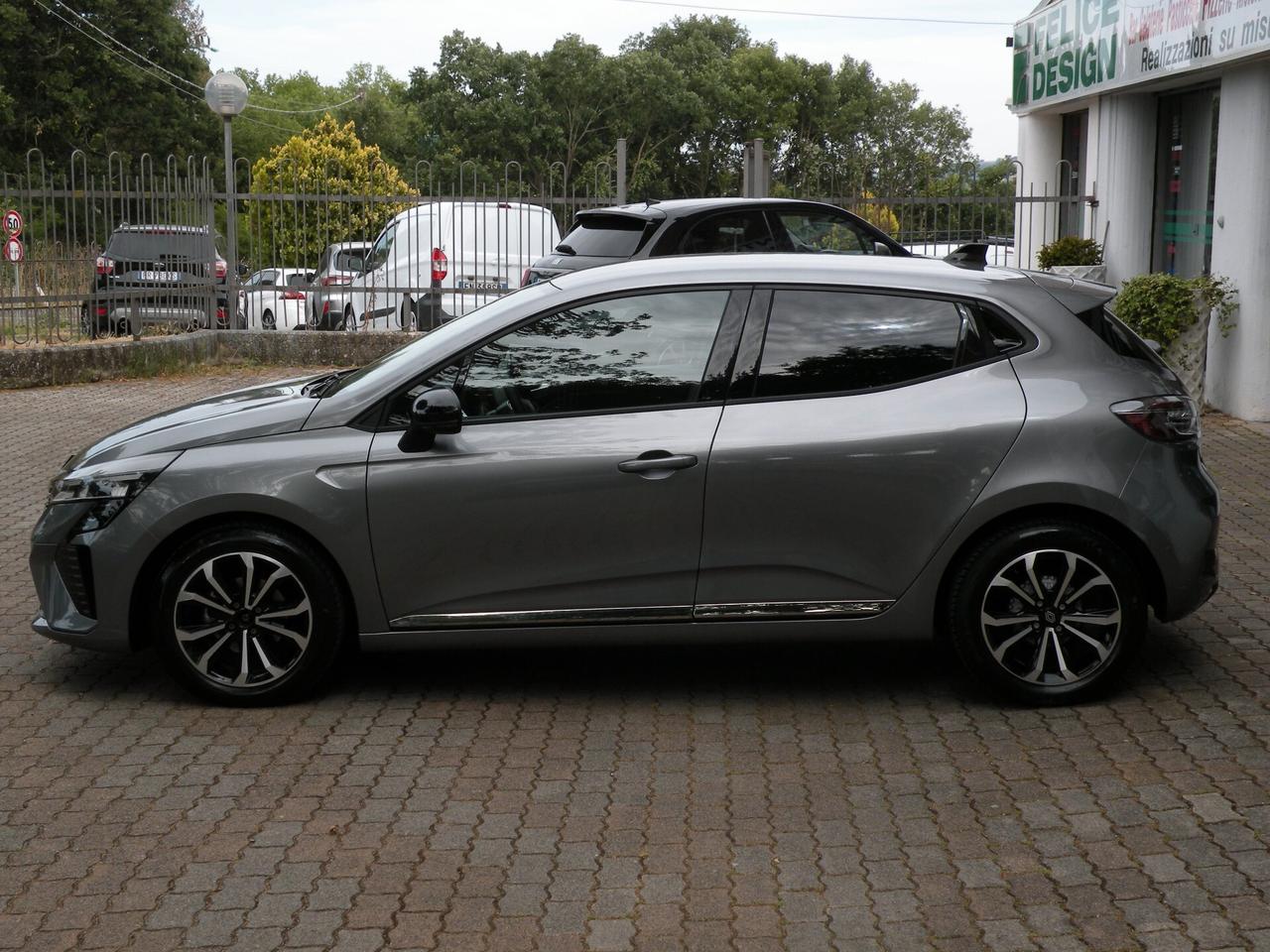RENAULT CLIO 1.0 90CV TECHNO 2025