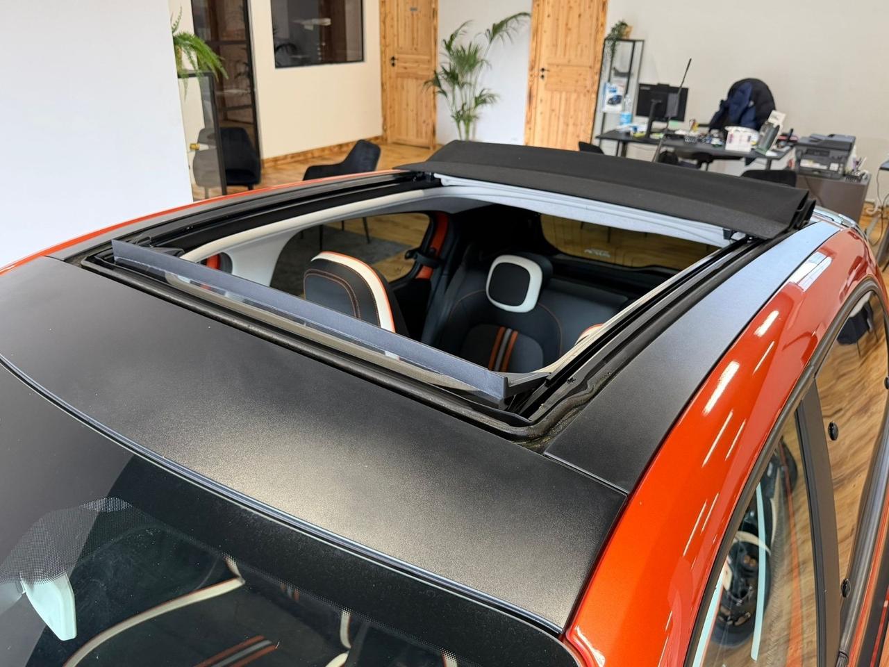 Renault Twingo GT 110CV AUTOMATICA