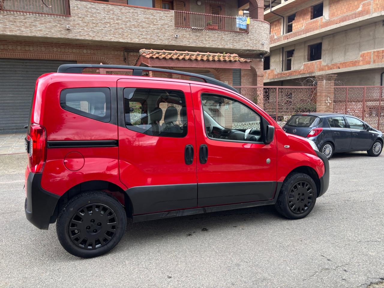 Peugeot Bipper 1.4 HDi 70CV autovettura