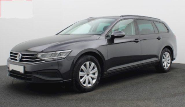 VOLKSWAGEN Passat Variant 2.0 TDI 150cv Gancio Traino Navi