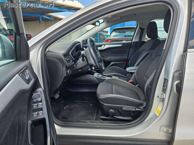 FORD Focus SW 1.5 ecoblue Business Co-pilot - targa FZ740SP