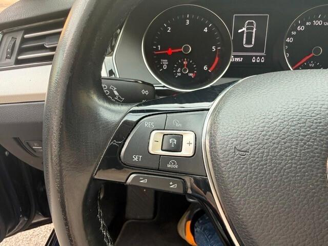 Volkswagen Passat Variant 2.0 TDI DSG Highline BlueMotion Technology