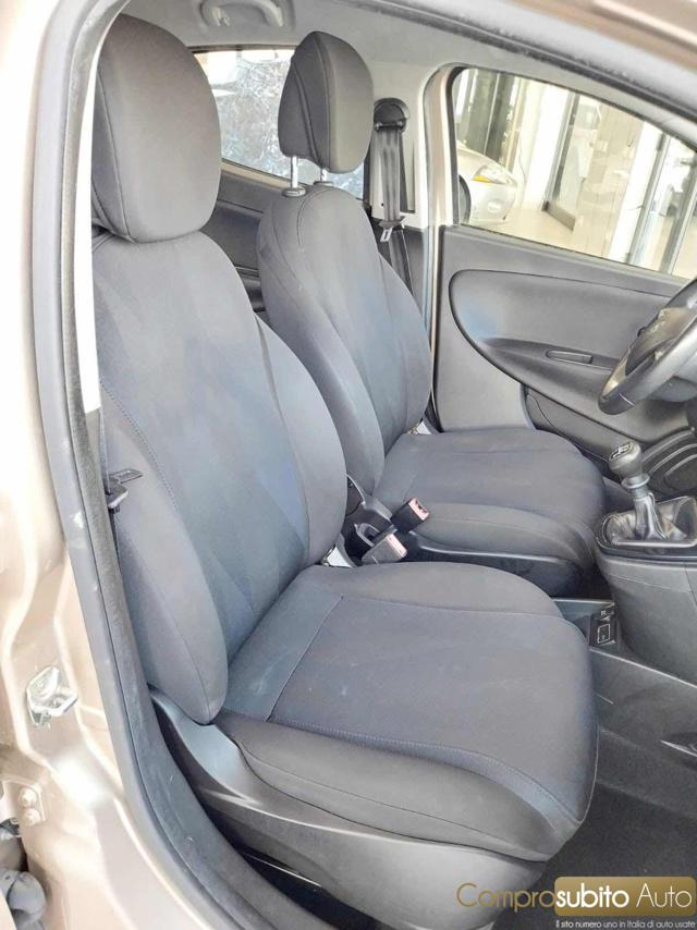 LANCIA Ypsilon 1.2 69 CV (Garanzia 12 Mesi) Neopatentati ?