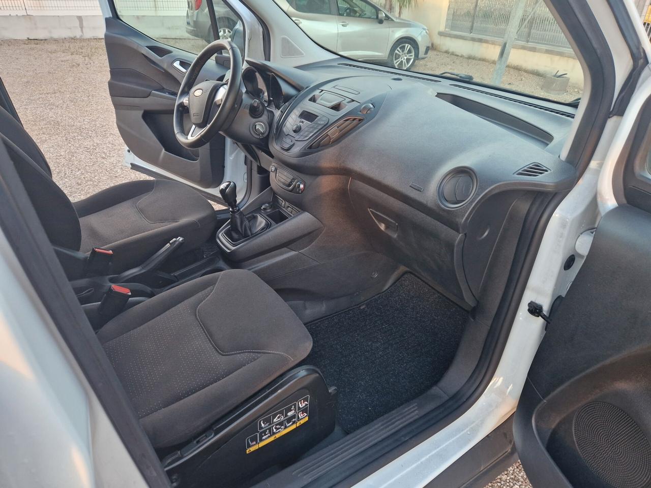 Ford Courier 1.5 dCi 95cv