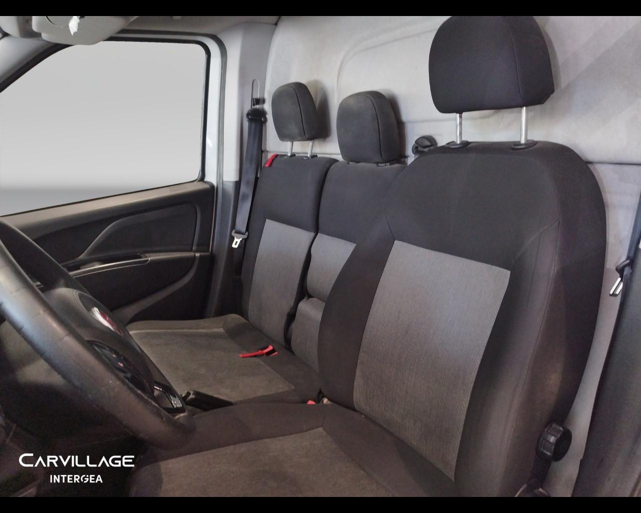 FIAT Doblo Passo Corto 1.5 td Entry