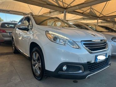 PEUGEOT 2008 AUTOMATICO SOLI 77 MILA KM! FULL