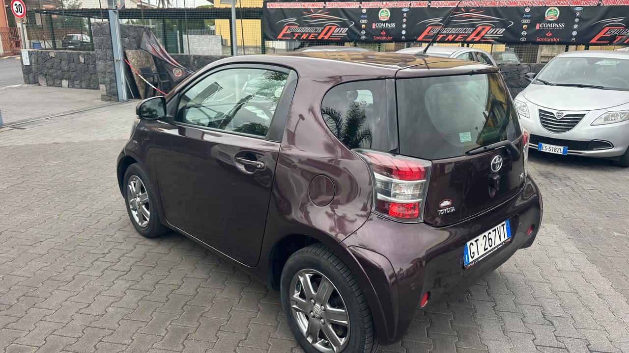 Toyota iQ 1.4 diesel 90cv