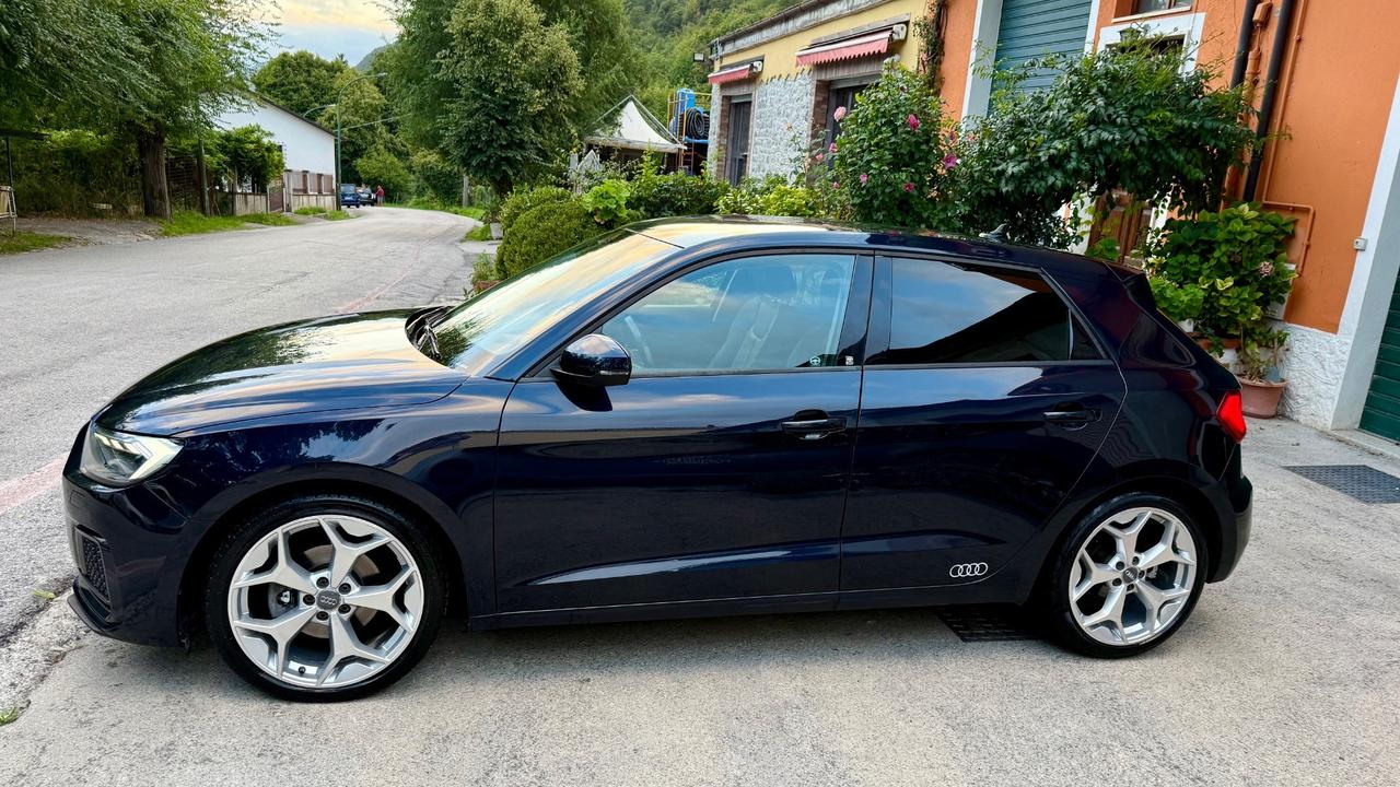 Audi A1 SPB 35 TFSI S tronic Admired FULL