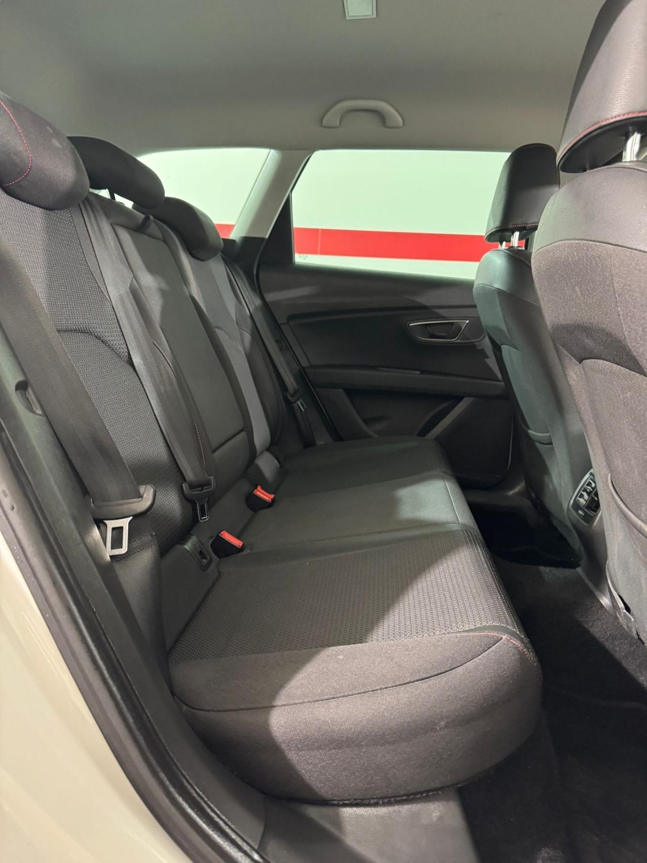 Seat Leon 2.0 TDI 150 CV FR *GANCIO TRAINO*