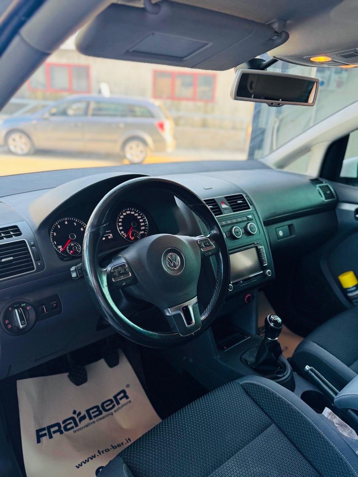 Volkswagen Touran 1.4 TSI Highline EcoFuel