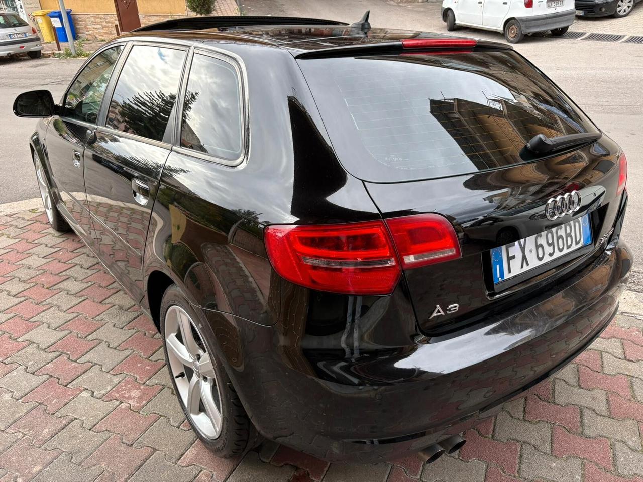 Audi A3 SPB 2.0 TDI S-LINE + TETTO APRIBILE