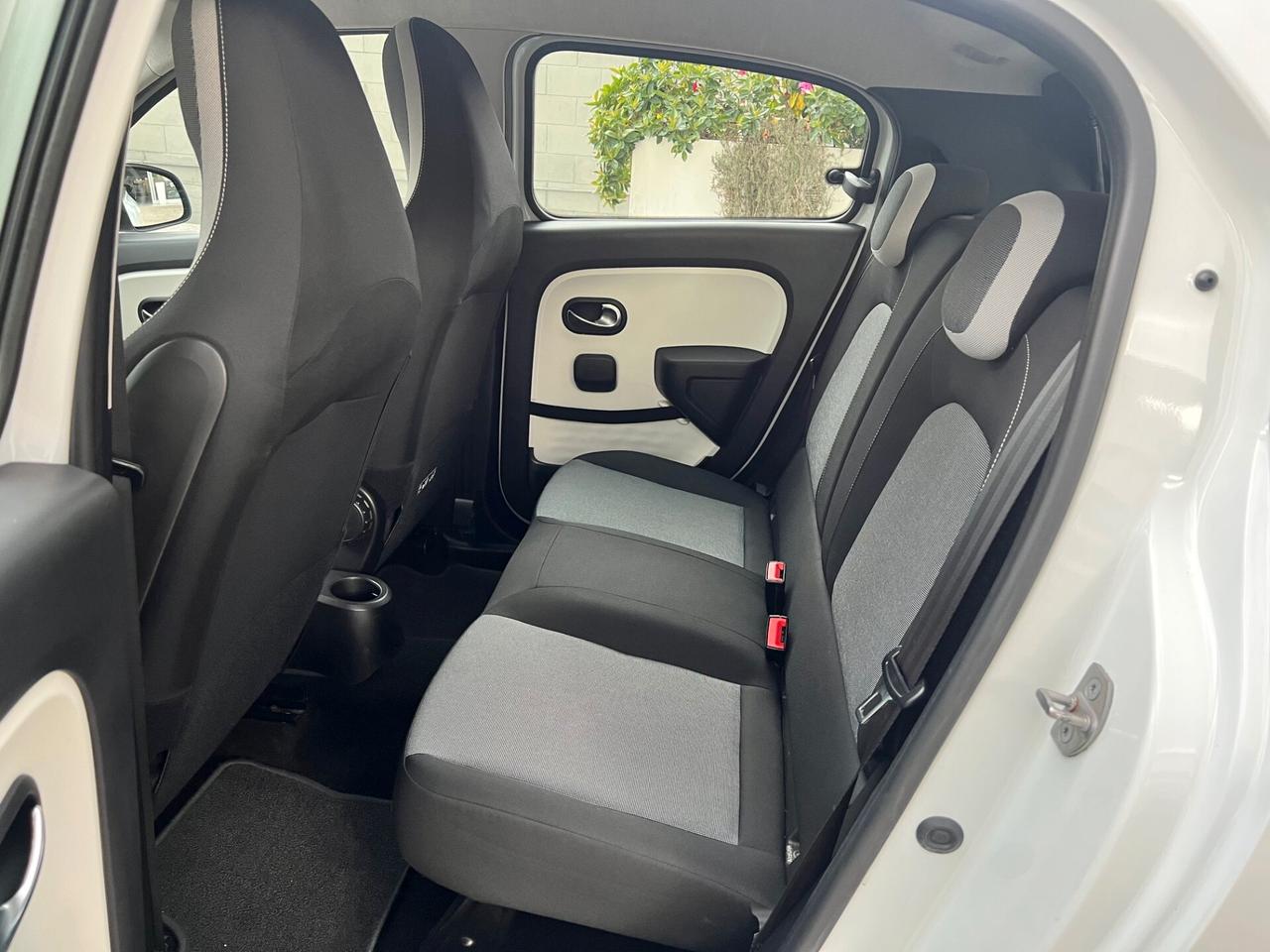 Renault Twingo 1.0 sce Live 70cv CLIMA/TELPDC PERFETTA!!