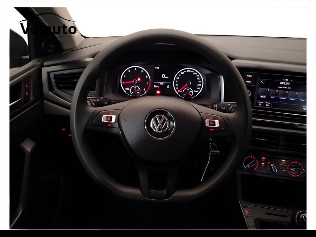 VOLKSWAGEN Polo VI 2017 - Polo 5p 1.0 mpi Trendline 65cv