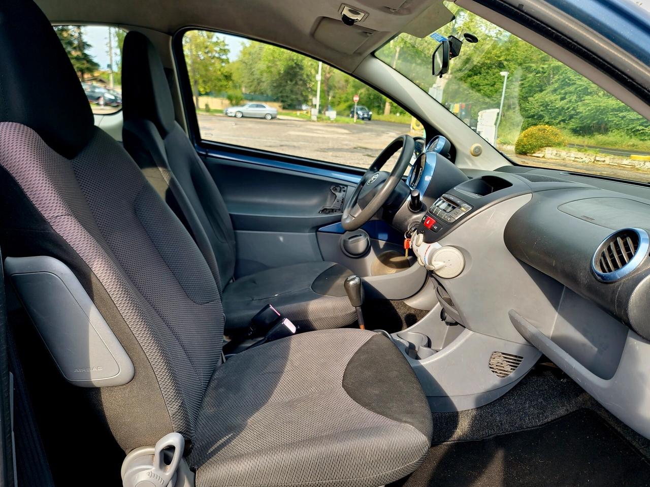 Toyota Aygo 1.0 12V VVT-i 3 porte 2009-E4 Manuale NEO