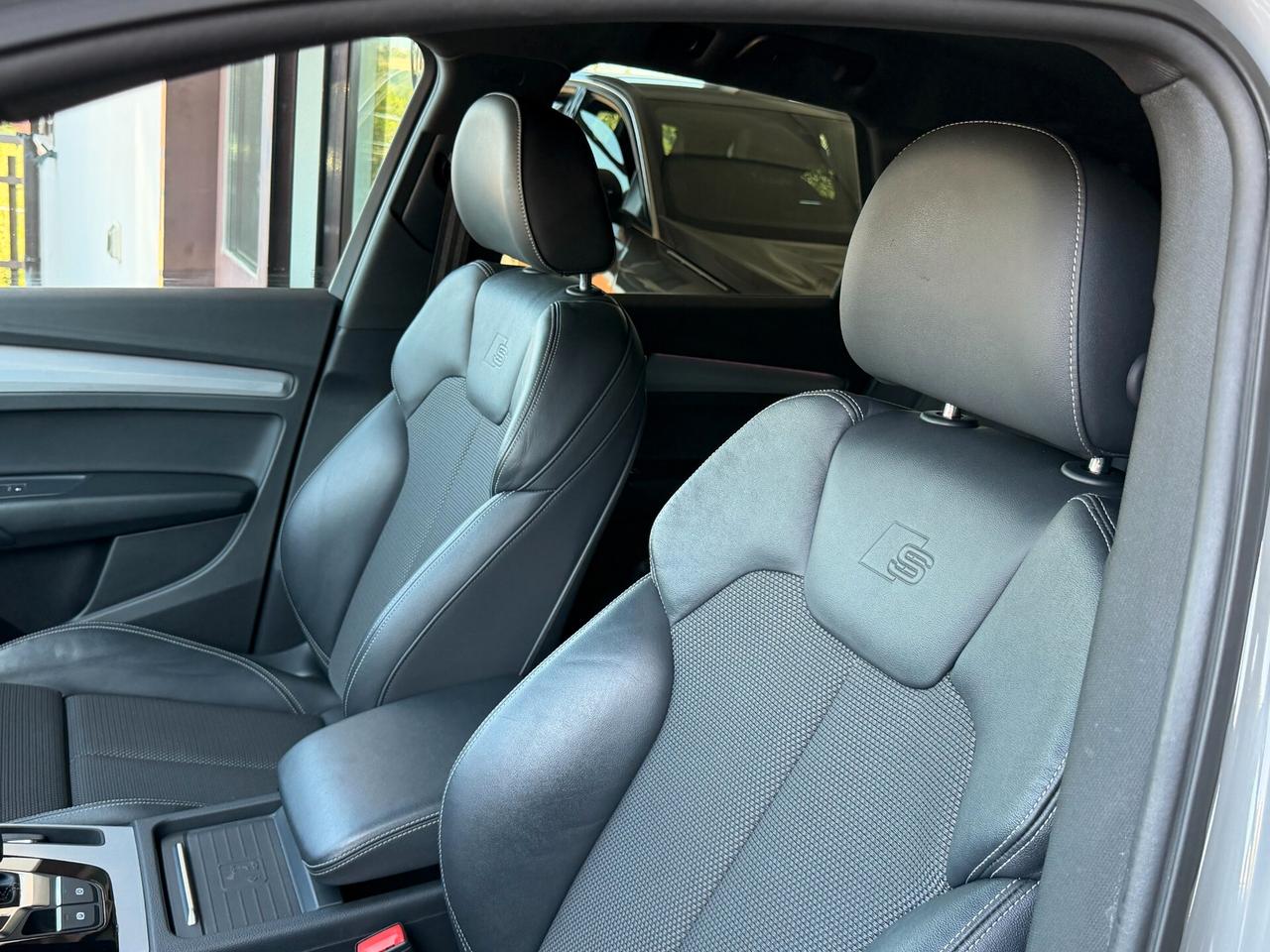 Audi Q5 Quattro 40 2.0 TDI 204 cv. MHEV S Tronic LINE PLUS