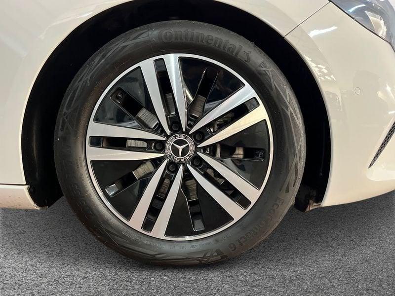 Mercedes-Benz Classe B - W247 2018 B 180 d Sport Plus auto