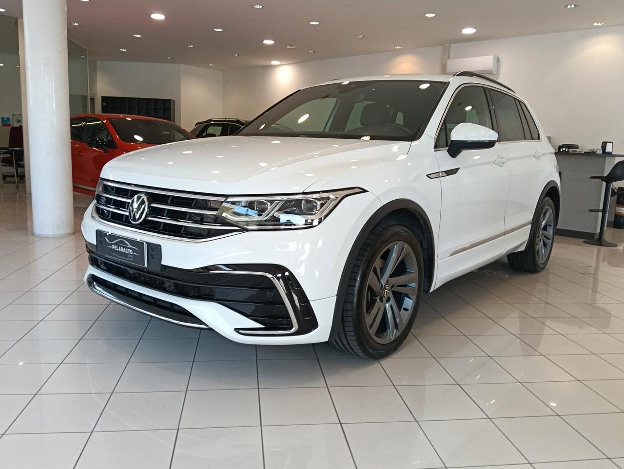Volkswagen Tiguan 1.5 TSI 150 CV DSG ACT R-Line