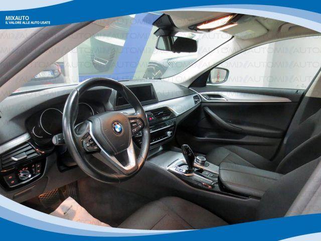 BMW 530 D Touring xDrive Business AUT EU6C