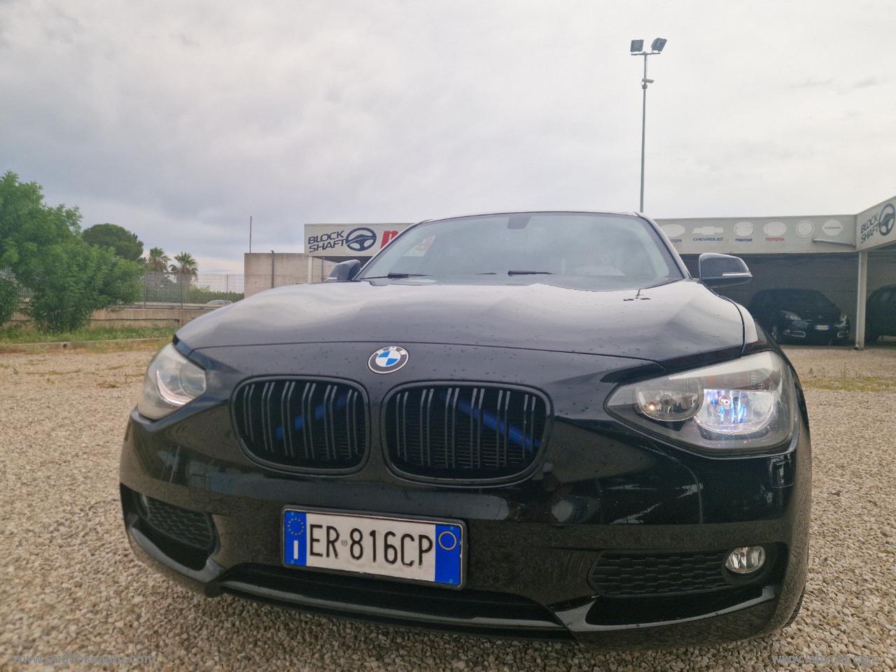 BMW 116d 5p. Unique
