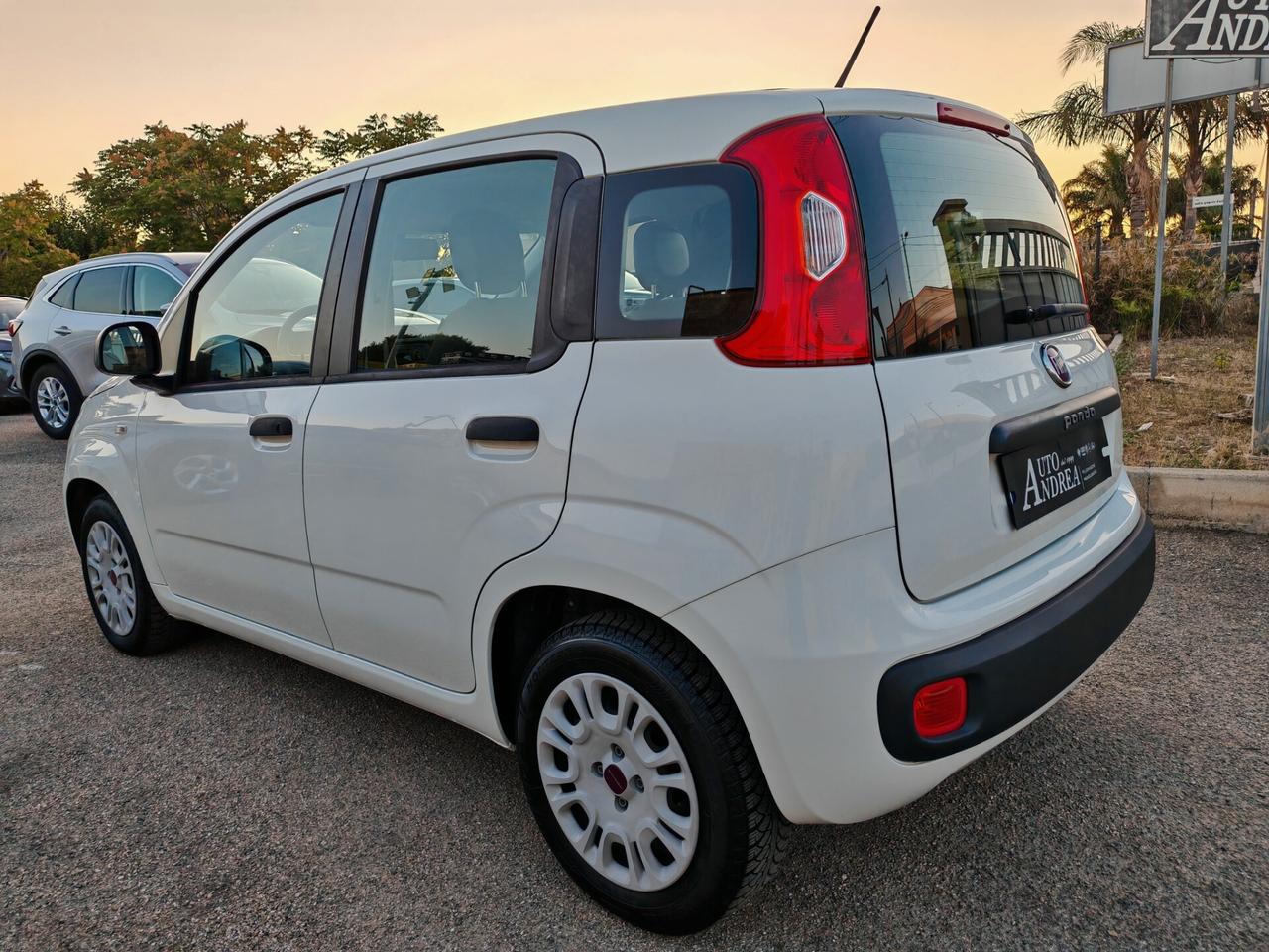 Fiat Panda 13MJT 95CV Lounge Full Optional 2018
