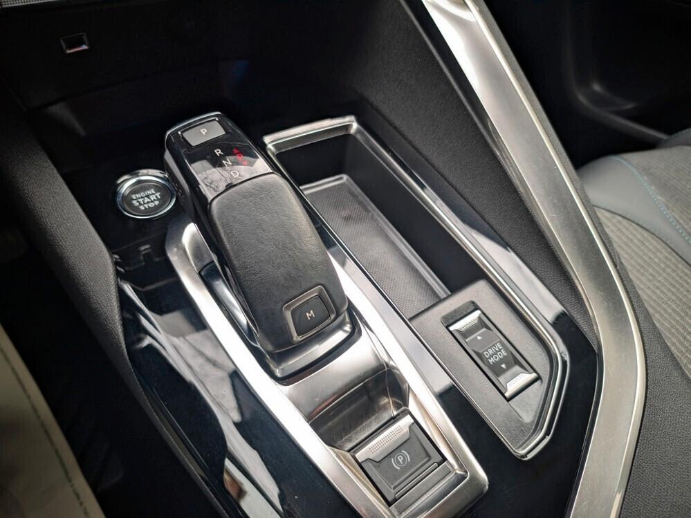 5008 1.5 BlueHDi 130 EAT8 Allure Pack 7 POSTI UNIPRO'