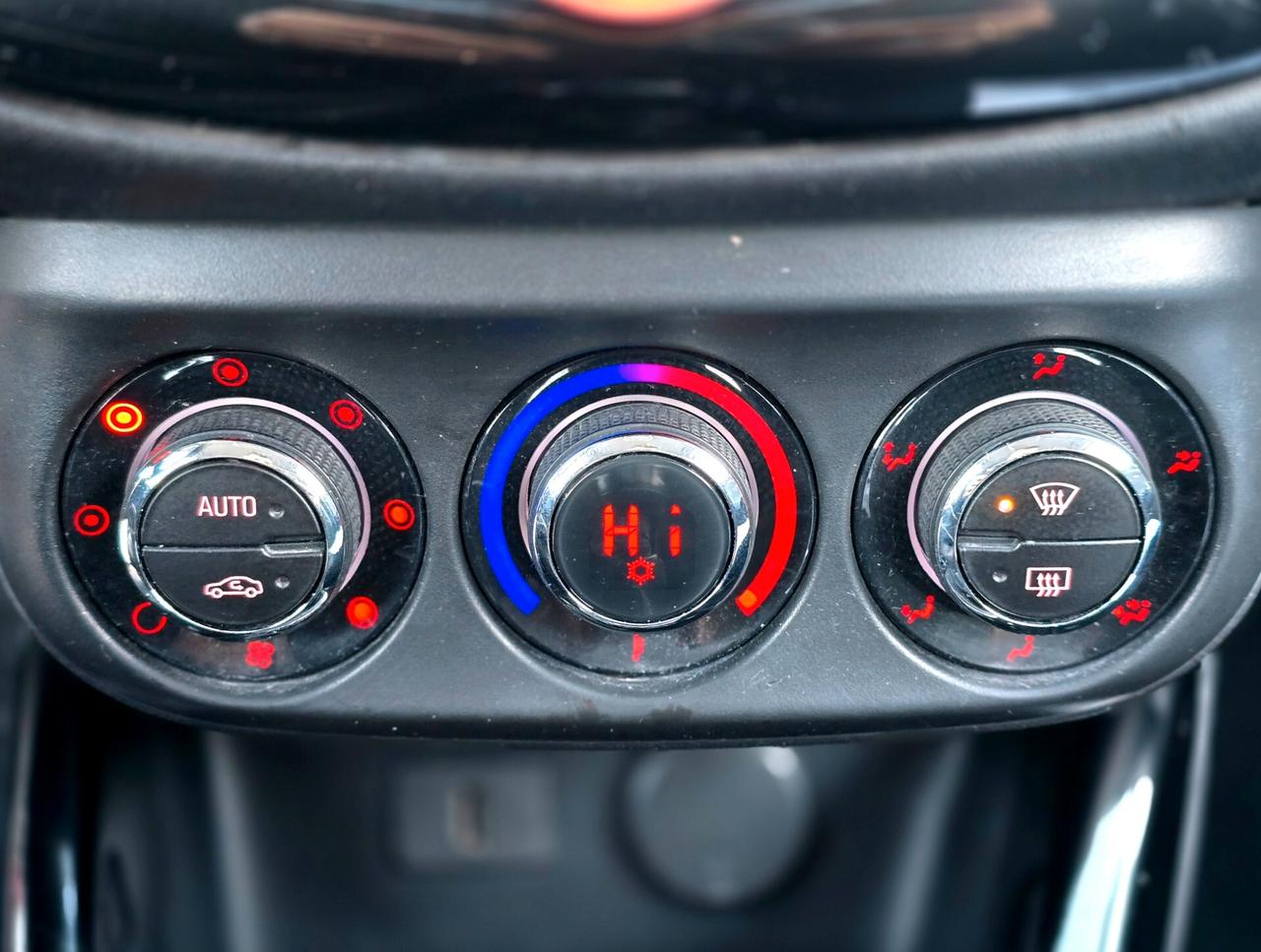 OPEL CORSA COSMO 1.3 M-JET 2016 SUPER FULL