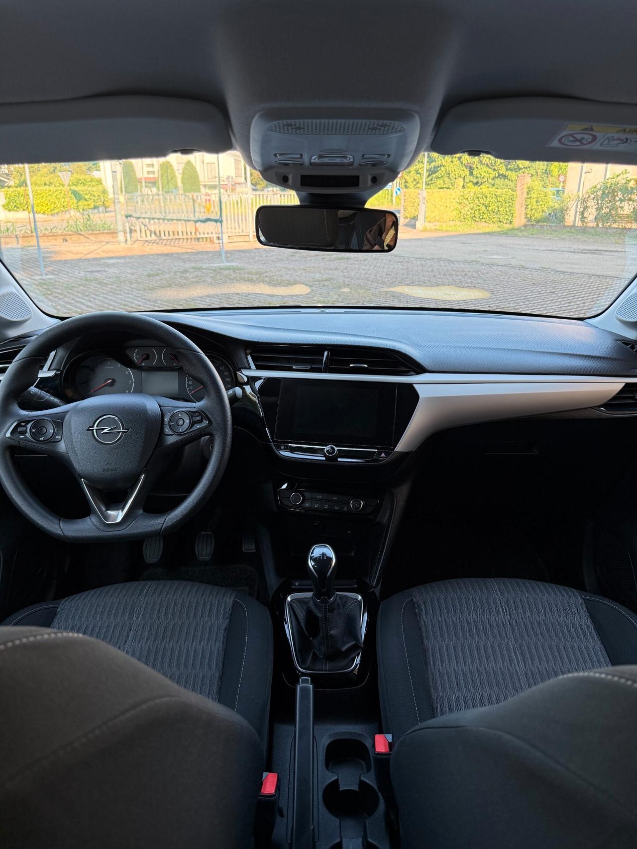 Opel Corsa 1.2 Edition- OK NEOPATENTATI
