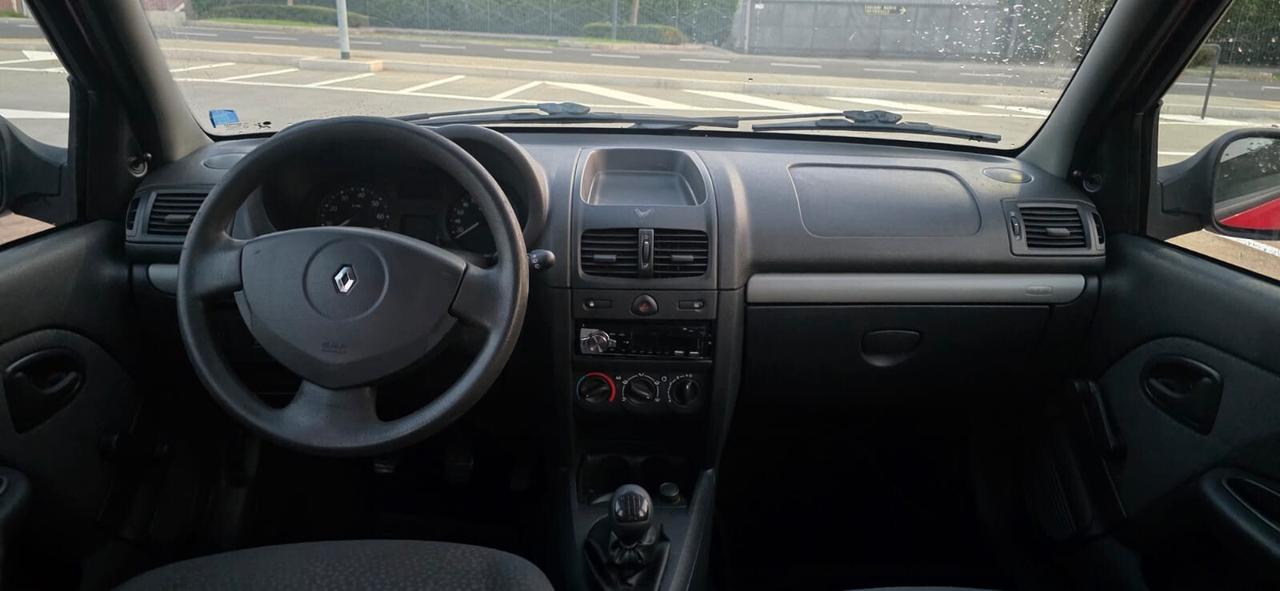 Renault Clio 1.2 16V 5 porte GPL Dynamique