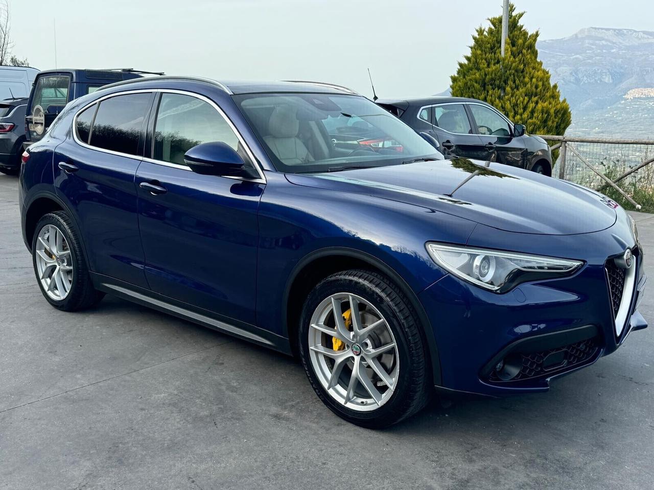 Alfa Romeo Stelvio 2.2 Turbodiesel 210 CV AT8 Q4 Executive