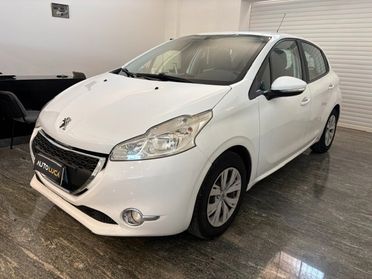 Peugeot 208 1.4 HDi 68 CV 5 porte Allure