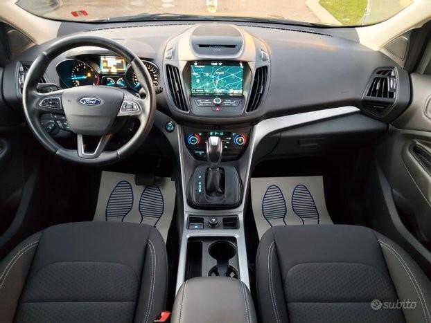 Ford kuga 2.0tdci 120cv titanium navig led 2020