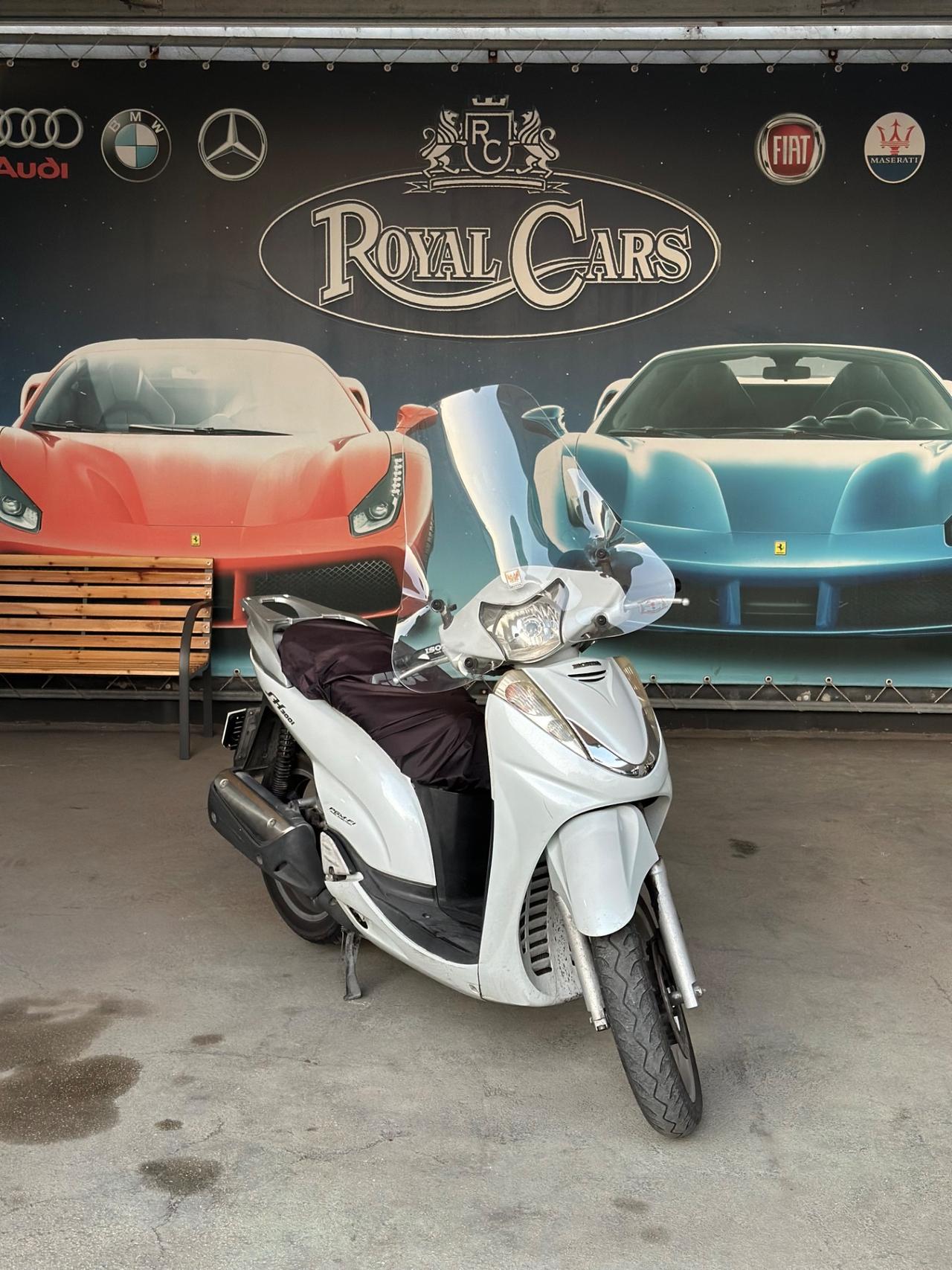 Honda SH 300
